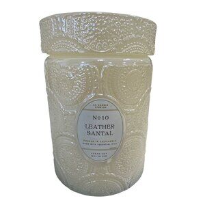 Leoben Candle Leather Santal Candle 18 oz 1-Wick White Textured Glass Jar Soy